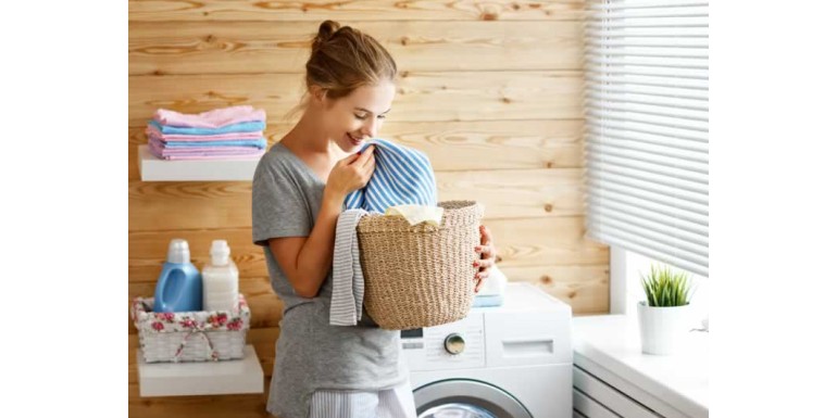 Get Rid of Washing Machine Odours