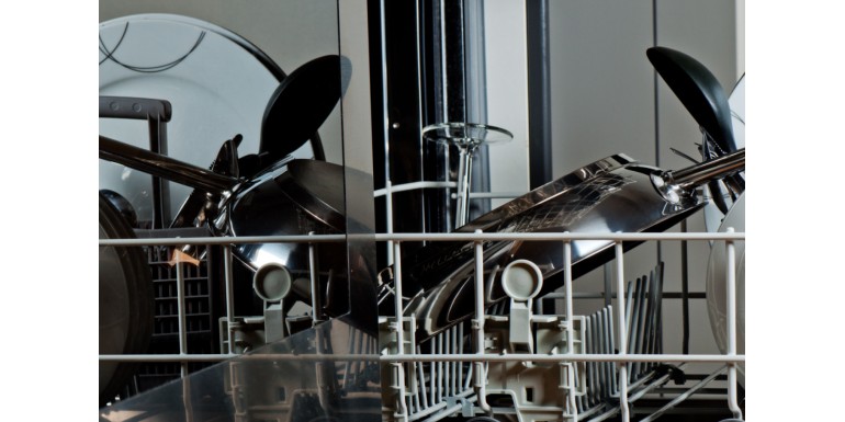 How To Load a Dishwasher